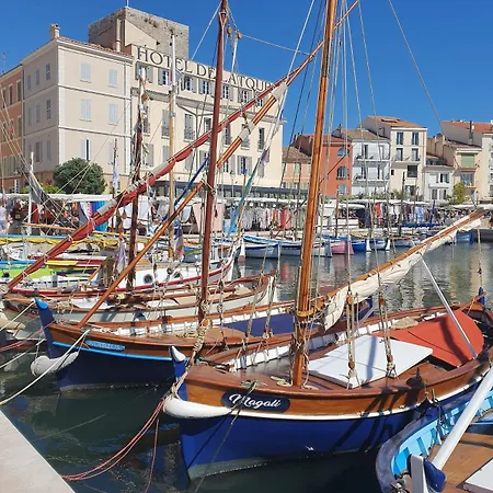 Cosy 4 A 6 Pers Parking Et Port De Sanary A 5 Min Six-Fours-les-Plages